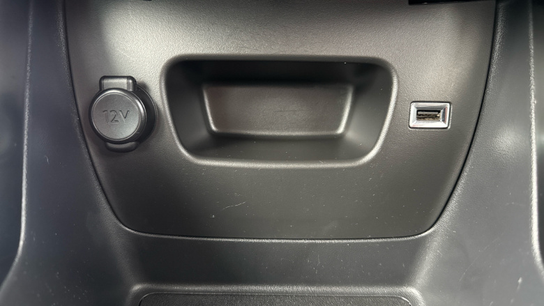 Citroen C3 Aircross 1.2 PureTech 110 Shine 5dr Petrol Hatchback